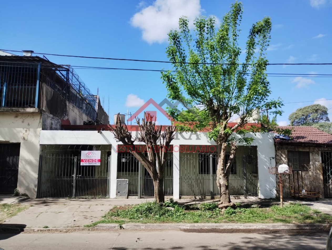 VENTA CASA Y DEPTO