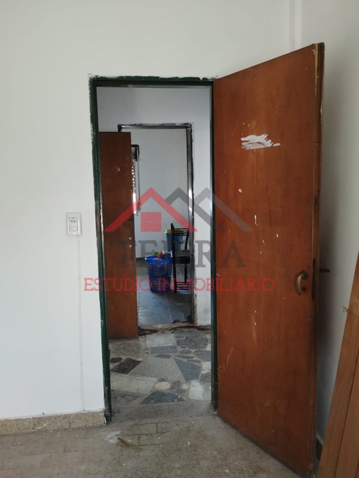 VENTA CASA Y DEPTO