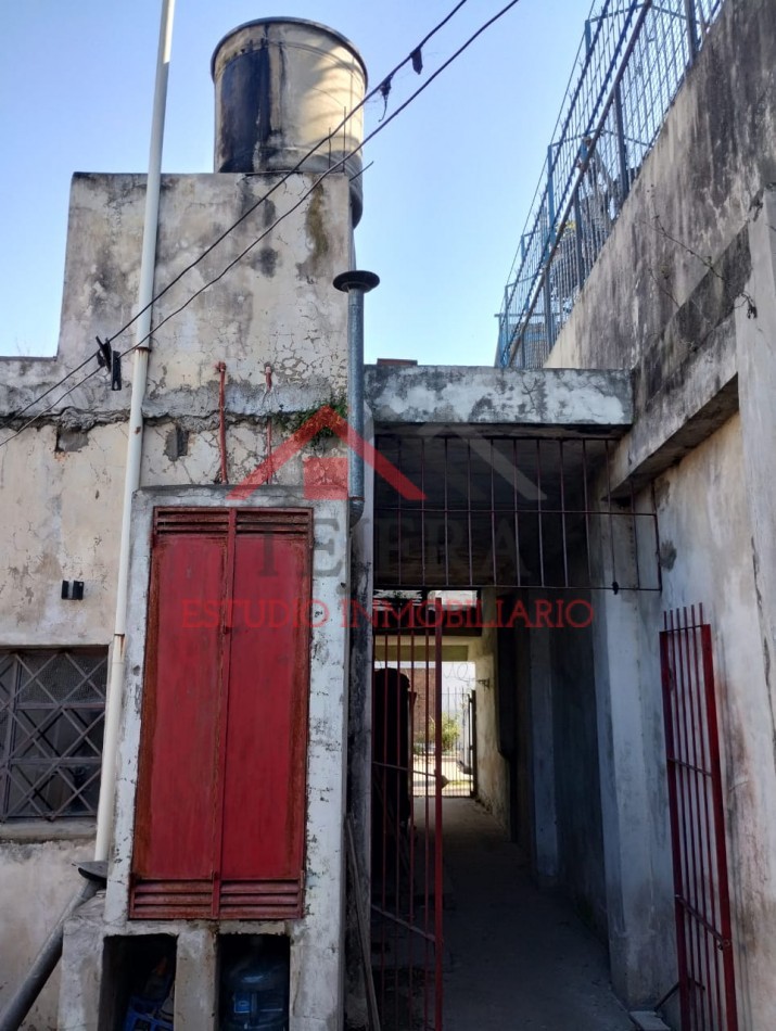 VENTA CASA Y DEPTO
