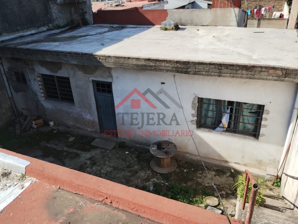 VENTA CASA Y DEPTO