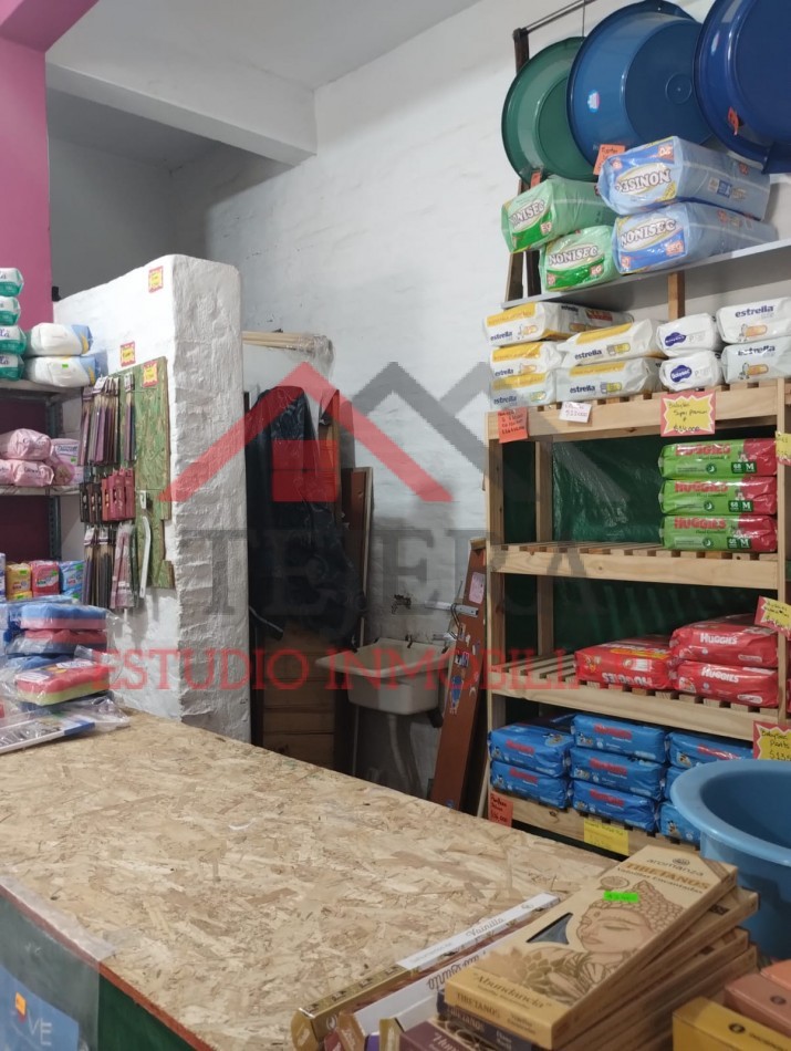 VENTA EN BLOCK LOCALES COMERCIALES- DEPTOS
