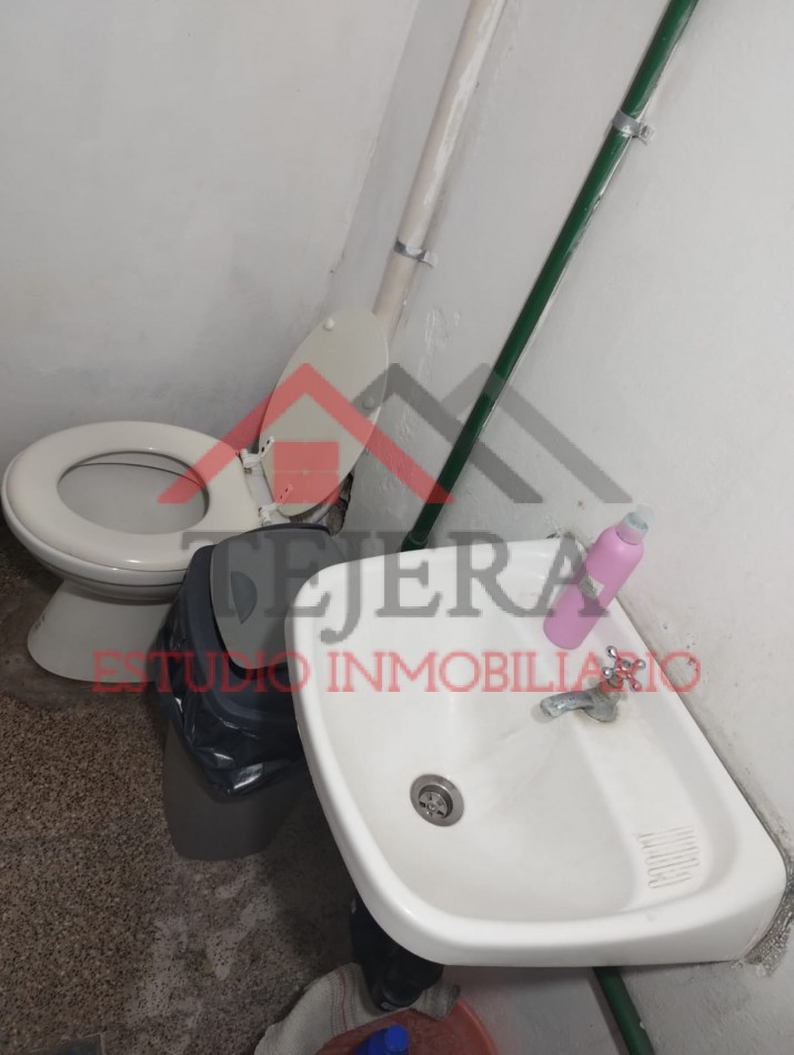 VENTA EN BLOCK LOCALES COMERCIALES- DEPTOS