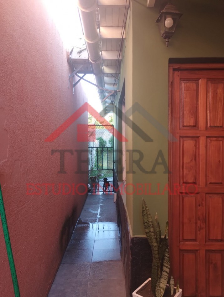 VENTA CASA Y DEPTO SOBRE AV JUAN DOMINGO PERON- ZEBALLOS