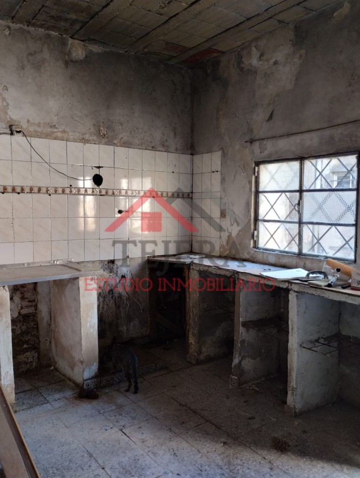 VENTA CASA Y DEPTO