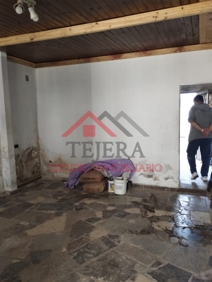 VENTA CASA Y DEPTO
