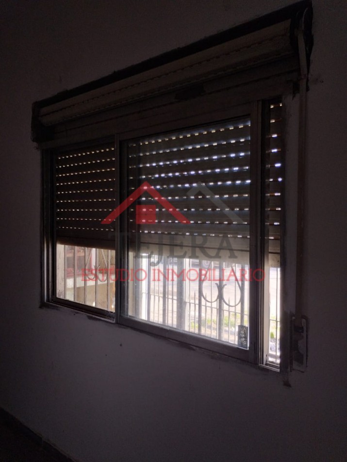 VENTA CASA Y DEPTO