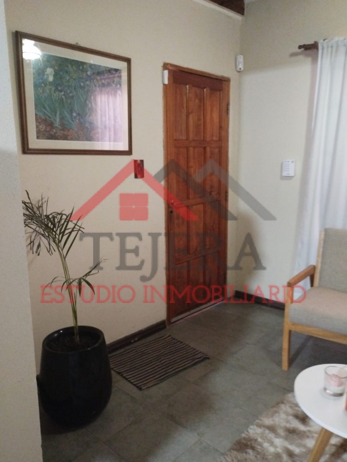 VENTA CASA Y DEPTO SOBRE AV JUAN DOMINGO PERON- ZEBALLOS